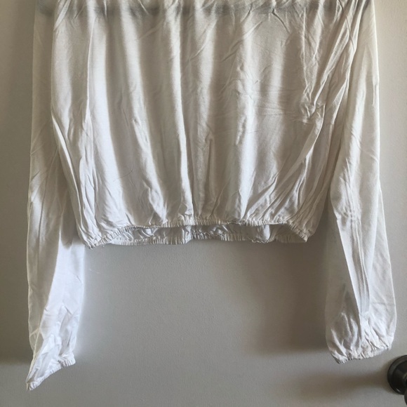 Off the shoulder crop top - Picture 2 of 2